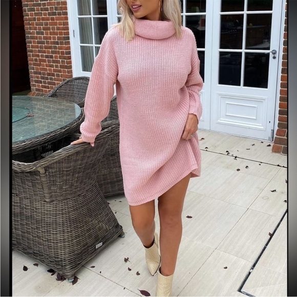 Sweater‎ dress (2/$65) - Picture 3 of 6